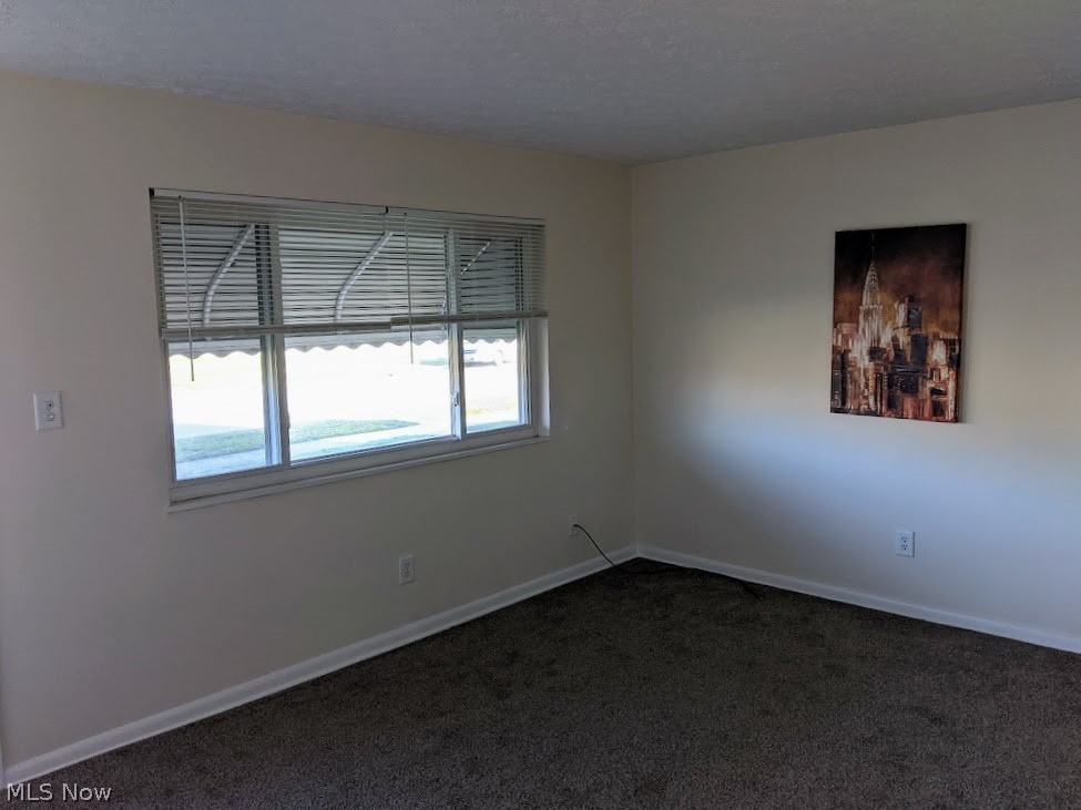 1592 Ridgewick Drive Wickliffe, OH 44092 - Photo 4 of 26