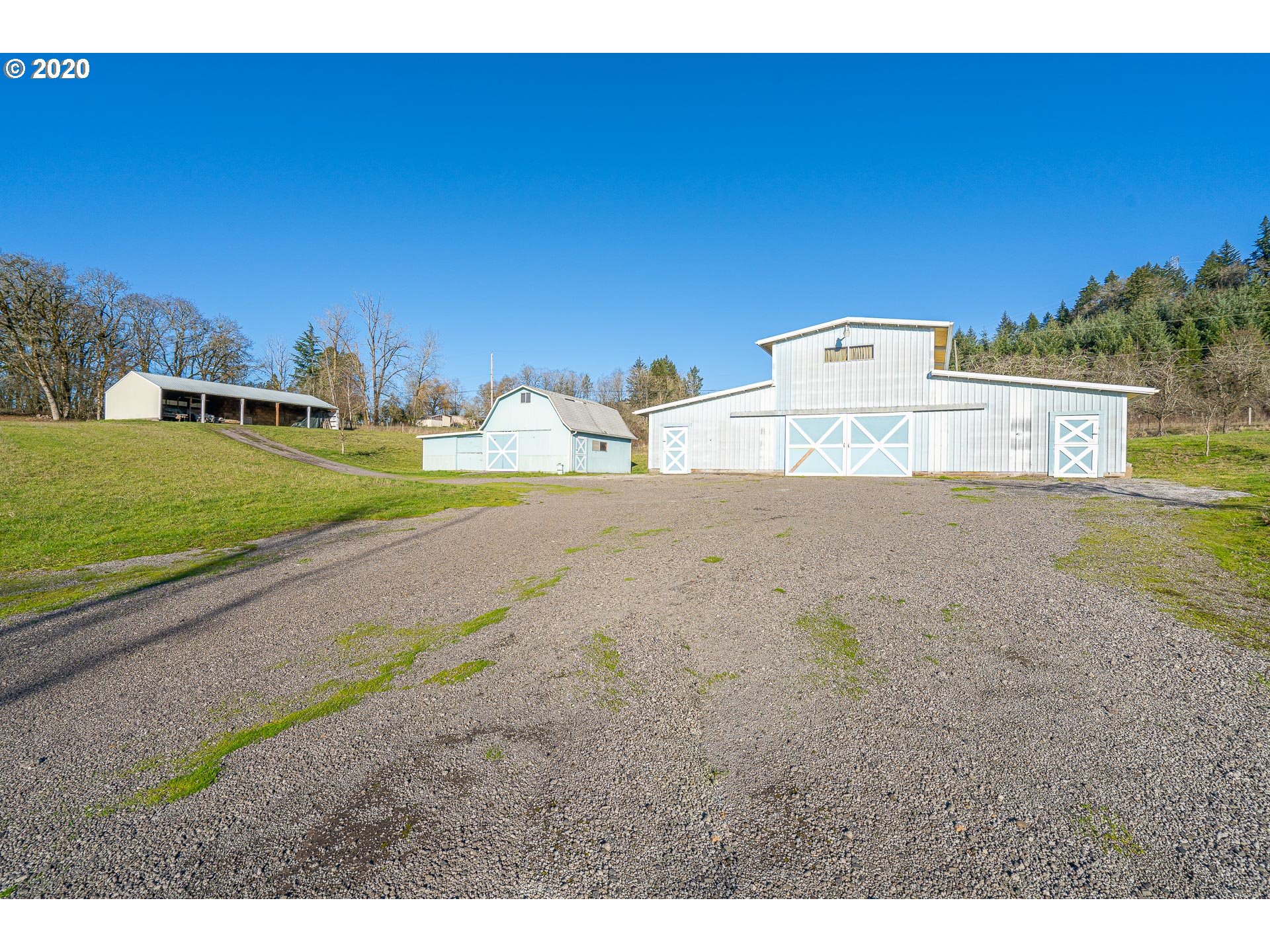 26025 Northeast North Valley Road Newberg, OR 97132 - Photo 18 of 32 Gallery Image 18