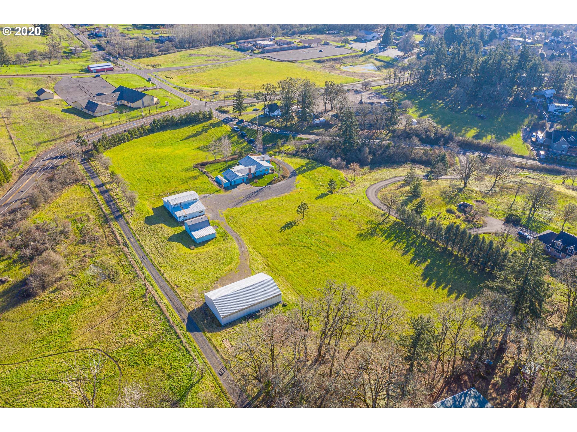 26025 Northeast North Valley Road Newberg, OR 97132 - Photo 21 of 32 Gallery Image 21