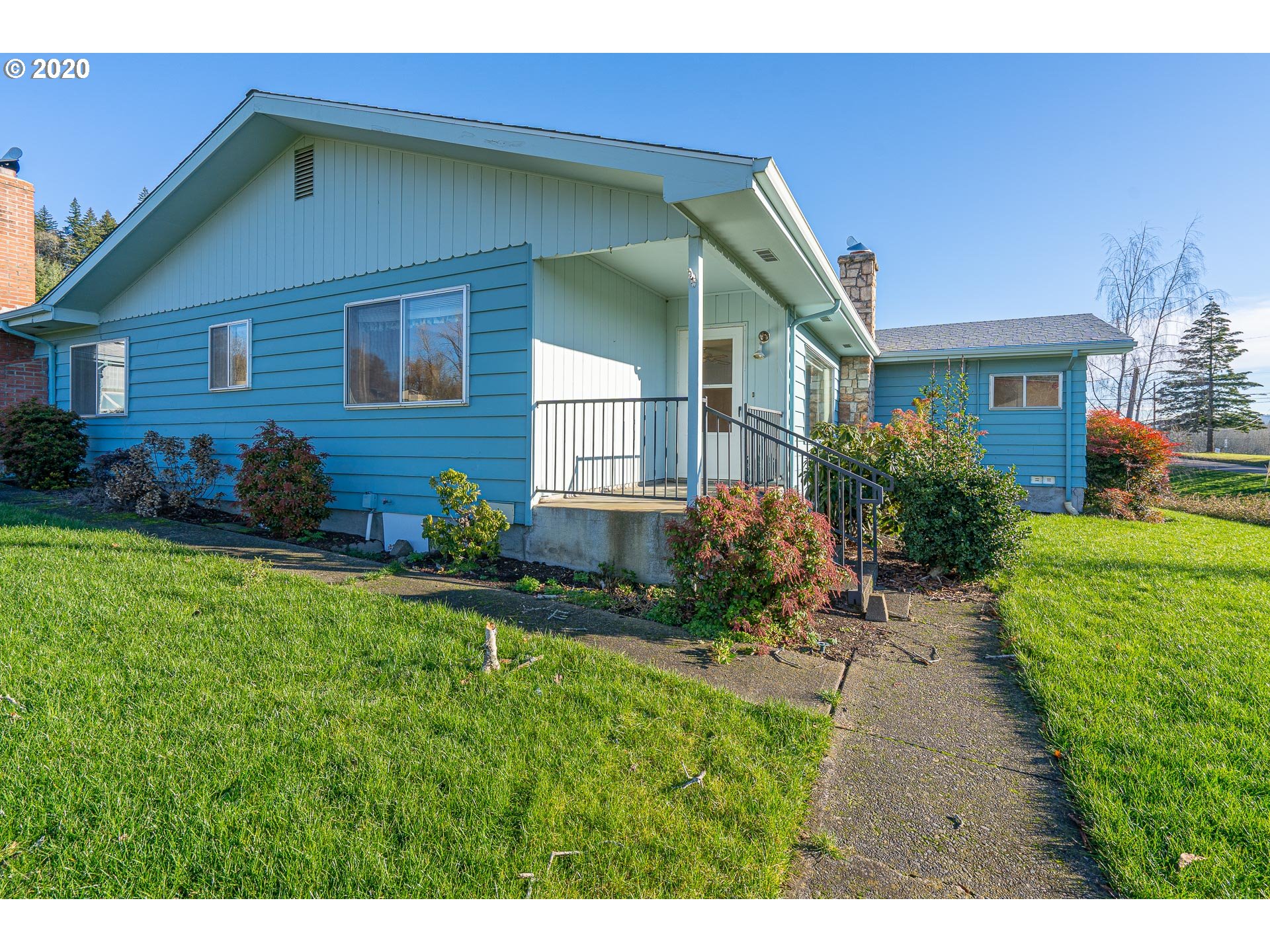 26025 Northeast North Valley Road Newberg, OR 97132 - Photo 23 of 32 Gallery Image 23