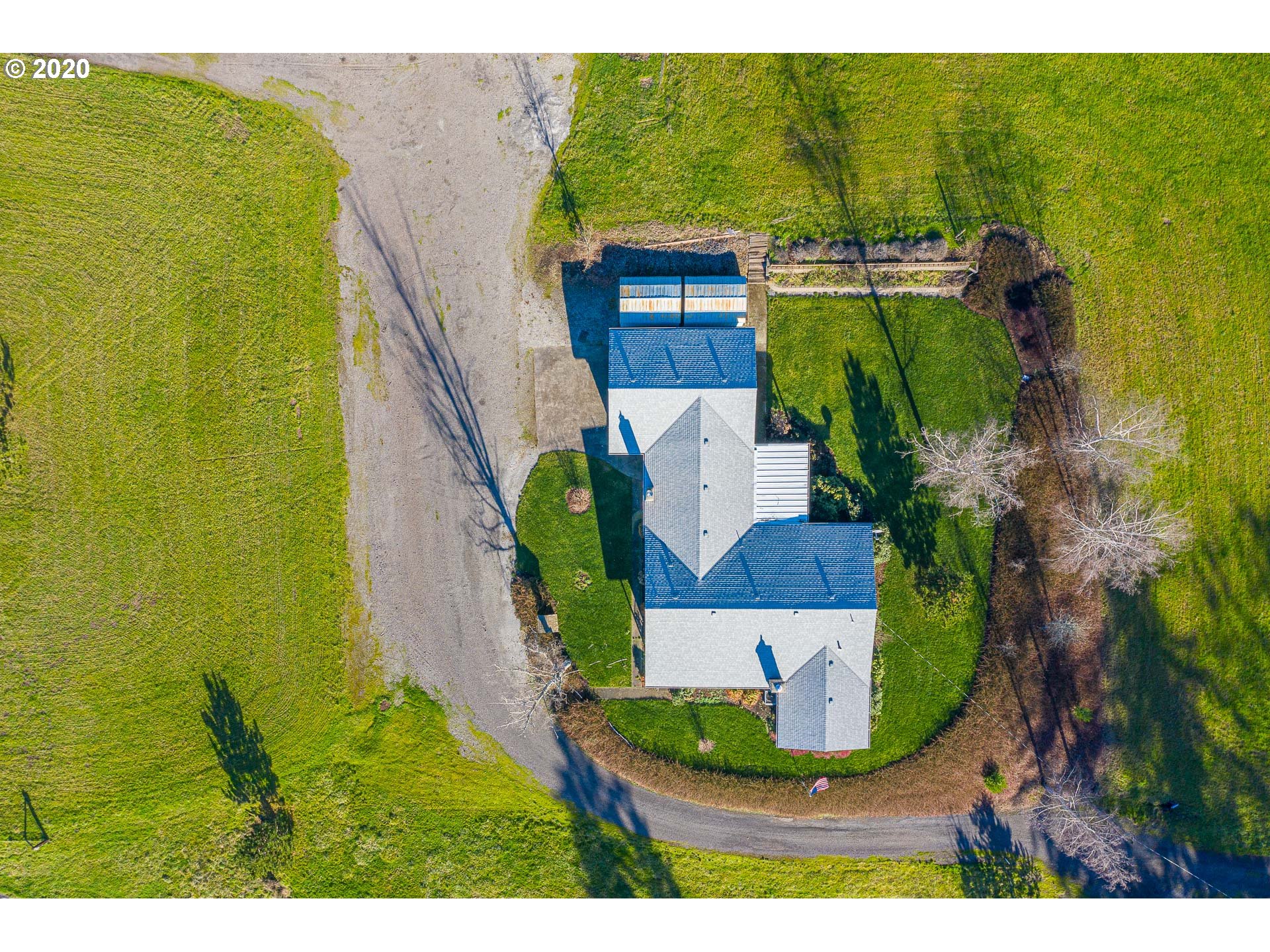 26025 Northeast North Valley Road Newberg, OR 97132 - Photo 24 of 32 Gallery Image 24