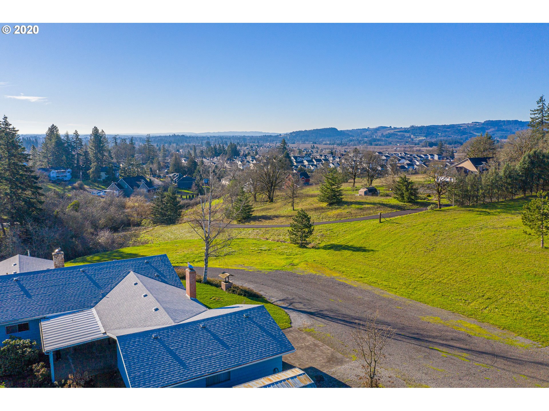 26025 Northeast North Valley Road Newberg, OR 97132 - Photo 29 of 32 Gallery Image 29