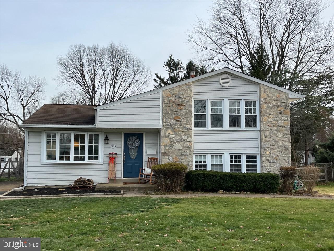 2125 Geoffrey Road Willow Grove, PA 19090 - Photo 1 of 17 Gallery Image 1