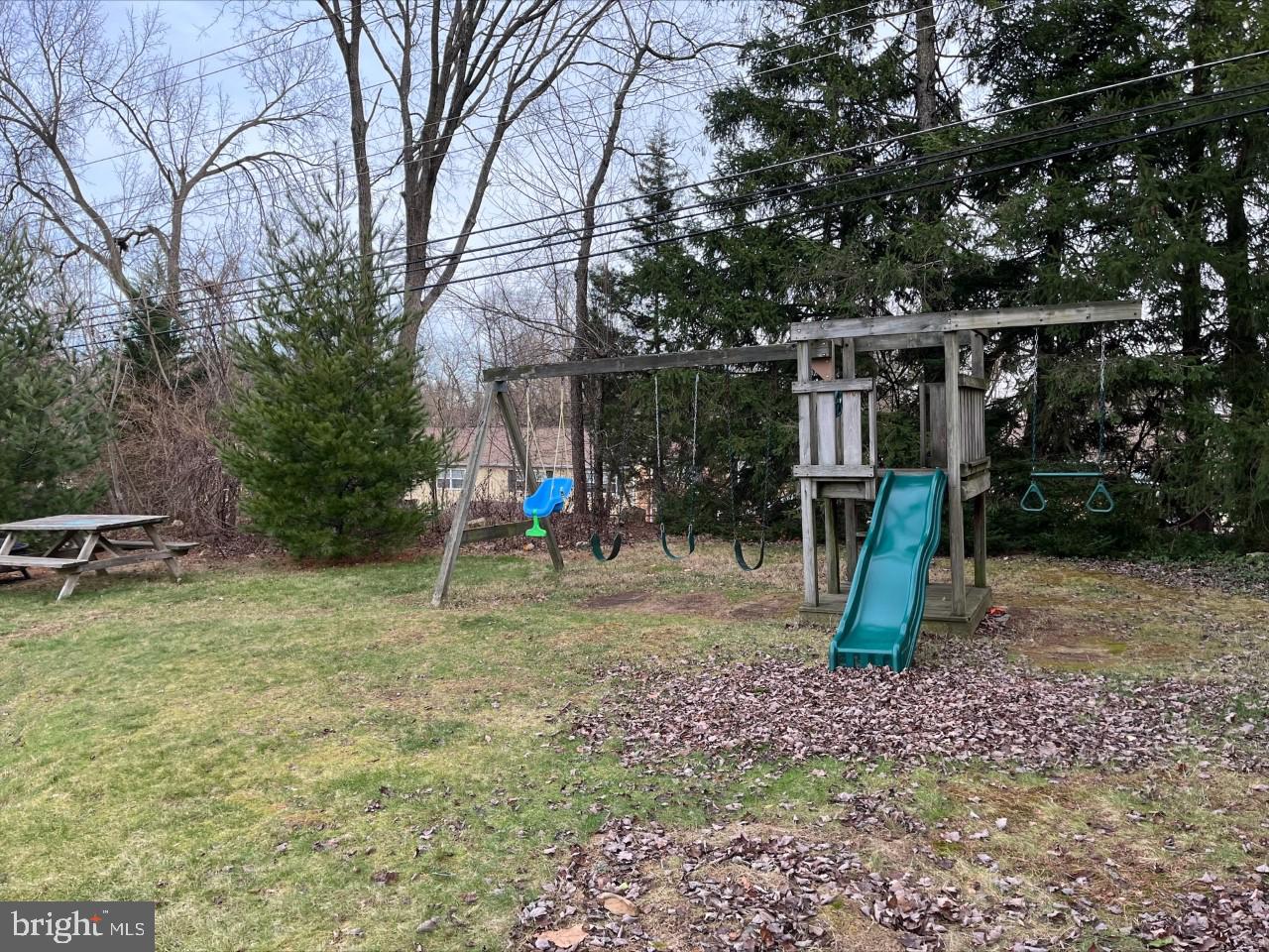 2125 Geoffrey Road Willow Grove, PA 19090 - Photo 16 of 17 Gallery Image 16