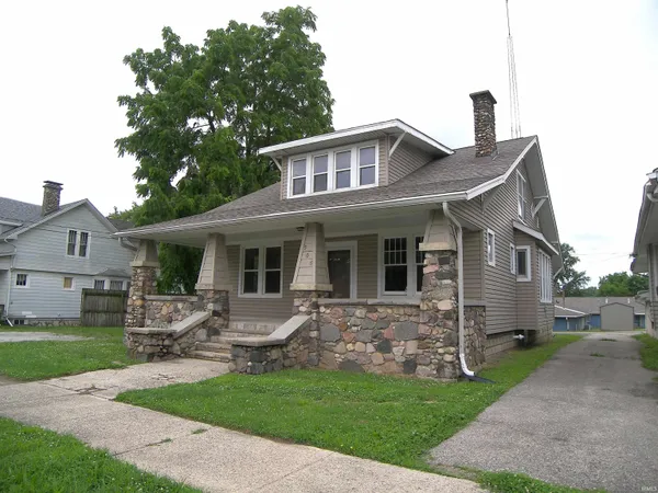 $285,000 | 506 South Detroit Street, Warsaw, IN 46580