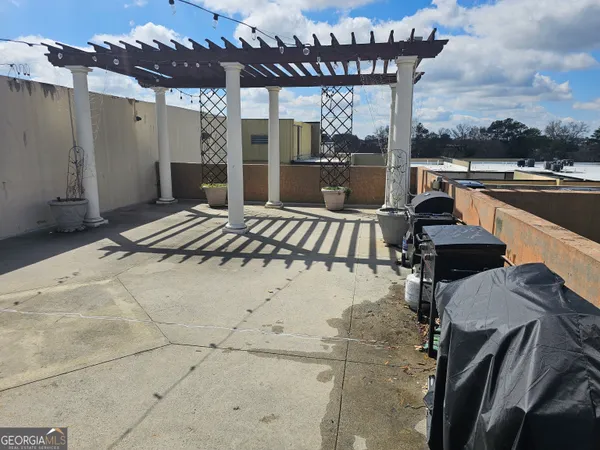 $1,695 | 5300 Peachtree Road, Unit 109, Chamblee, GA 30341