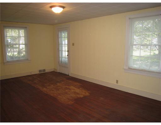 22658 Adams Road South Bend, IN 46628 - Photo 4 of 13