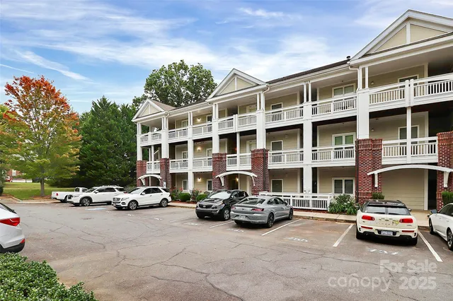a car parked in front of a building