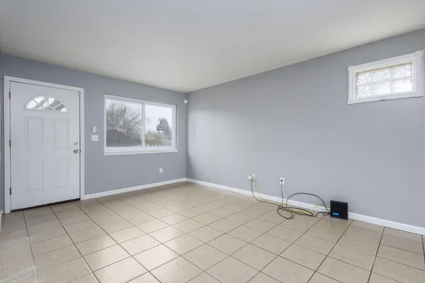 $1,400 | 13679 Sidonie Avenue, Warren, MI 48089