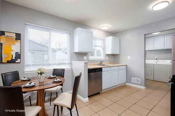 $1,400 | 13679 Sidonie Avenue, Warren, MI 48089