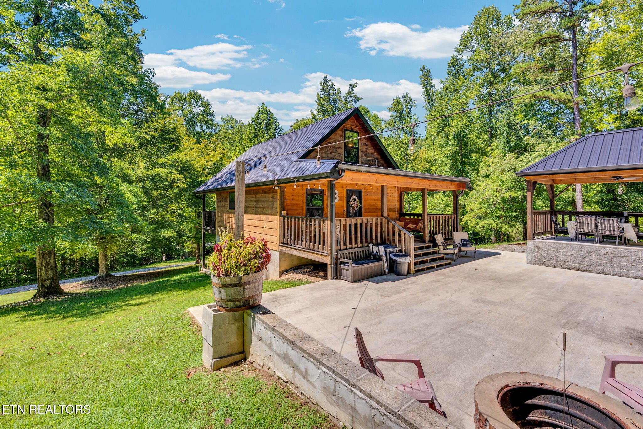 762 Edd Linder Road Jamestown, TN 38556 - Photo 2 of 31 Gallery Image 2