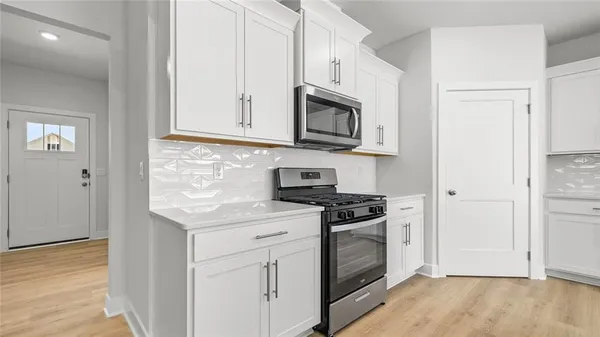 $529,990 | 20755 West 188th Street, Spring Hill, KS 66083