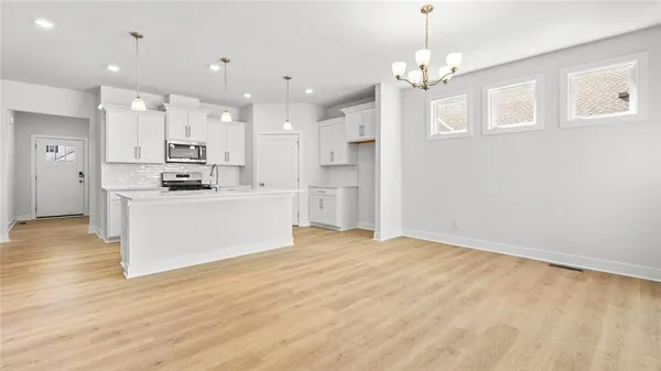 $529,990 | 20755 West 188th Street, Spring Hill, KS 66083