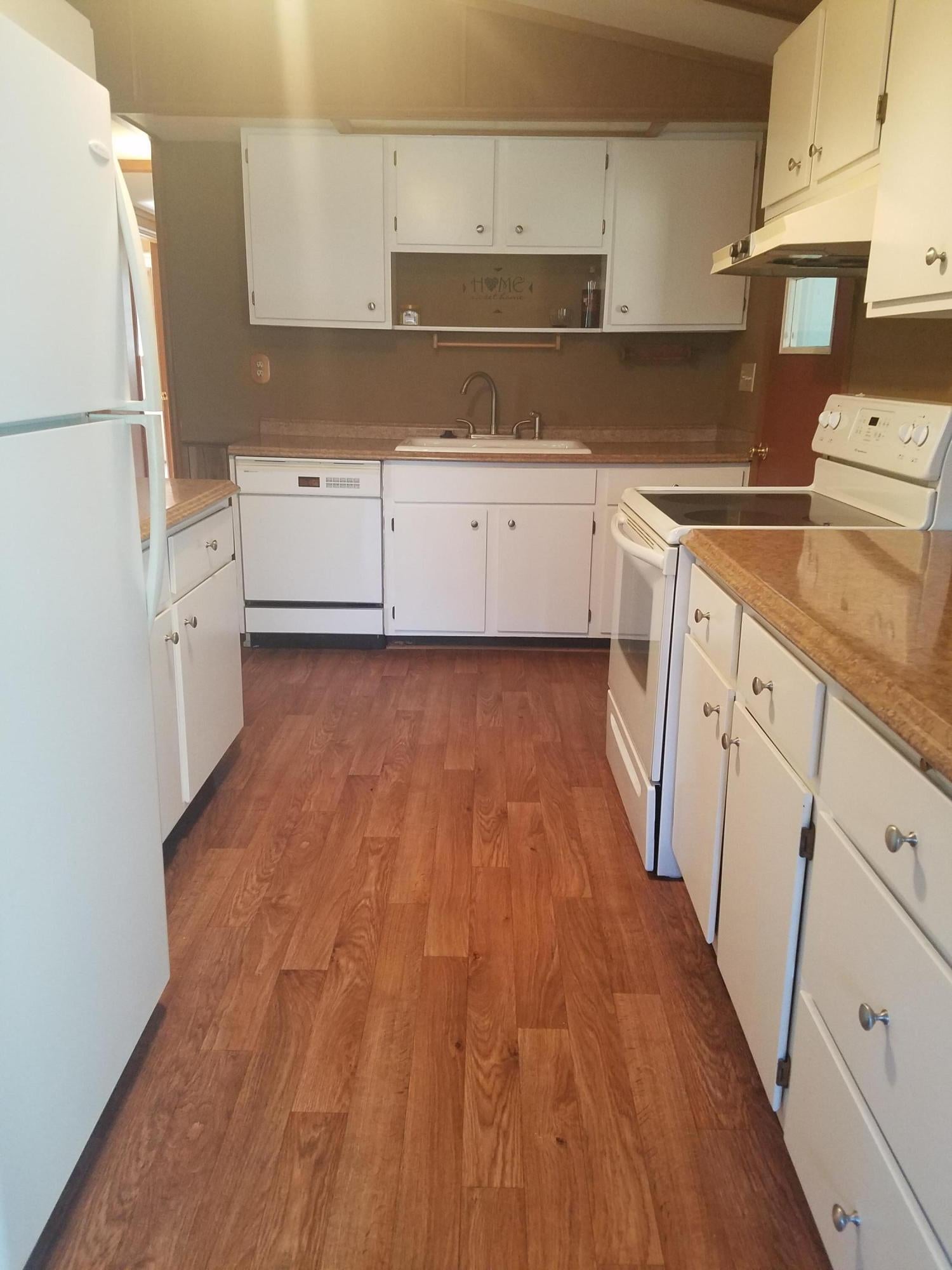 422 North Hubbard Lake Road Spruce, MI 48762 - Photo 3 of 16 Gallery Image 3