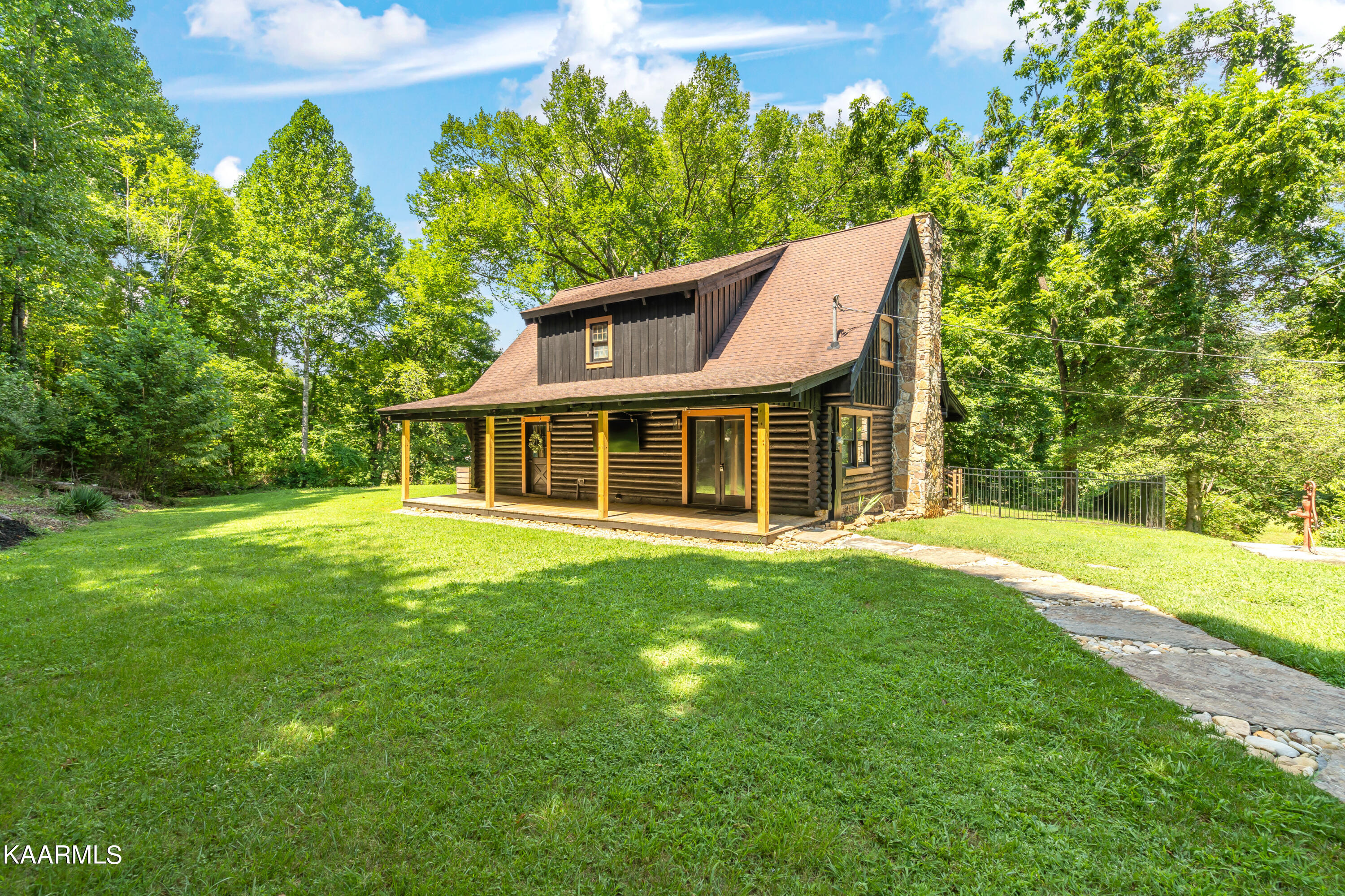 8205 Collier Road Powell, TN 37849 - Photo 5 of 45 8205 Collier Rd-3