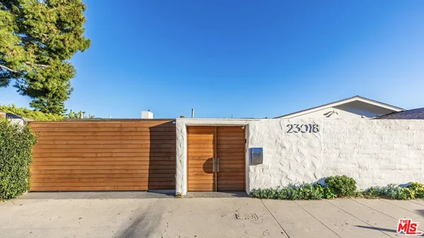 $60,000 | 23018 Pacific Coast Highway, Malibu, CA 90265