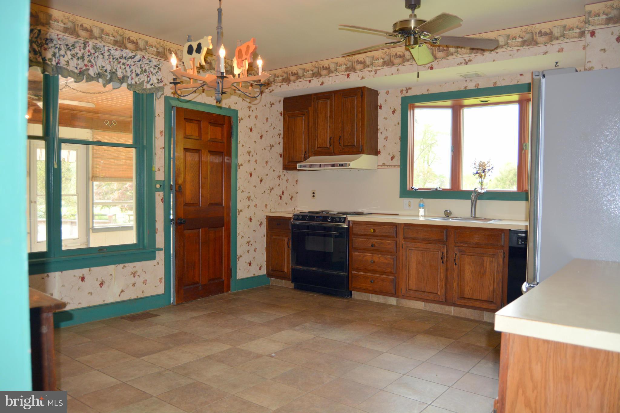 621 Little Egypt Road Elkton, MD 21921 - Photo 9 of 20 Kitchen