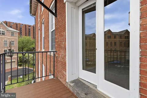 $205,000 | 2639 Boston Street, Unit 209, Baltimore, MD 21224