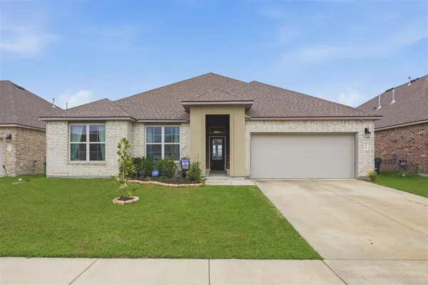 $290,000 | 4608 West Rdg Road, Lake Charles, LA 70607