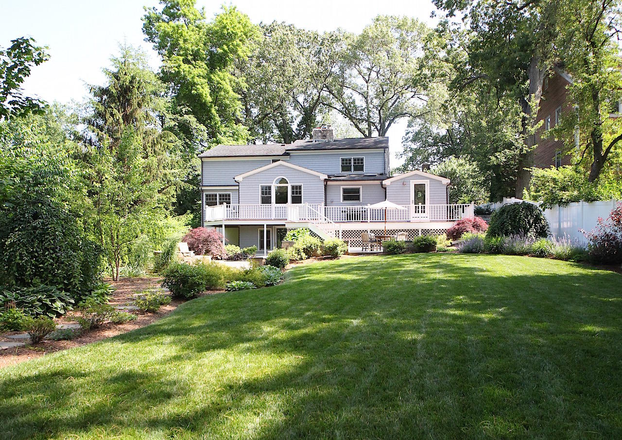 25 Ridgewood Road Norwalk, CT 06853 - Photo 3 of 37 a front view of house with yard and green space