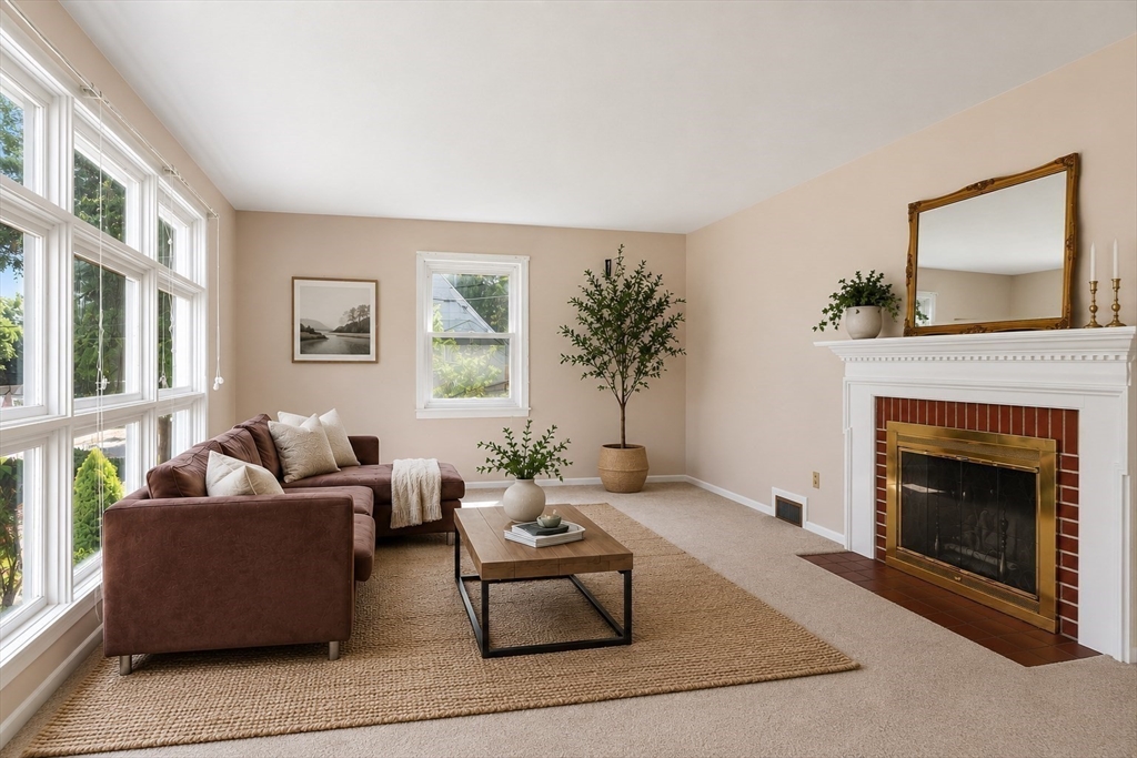 5 Sasur Street Three Rivers, MA 01080 - Photo 4 of 29