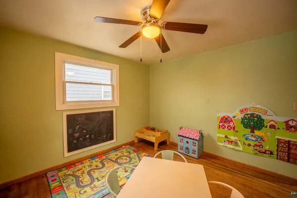 $230,000 | 5506 Tower Avenue, Superior, WI 54880