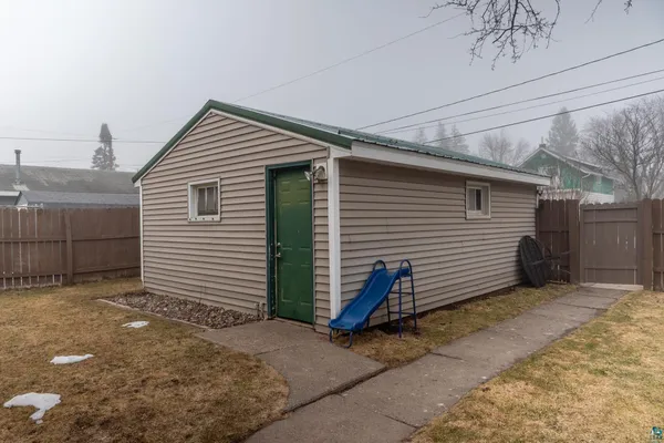 $230,000 | 5506 Tower Avenue, Superior, WI 54880