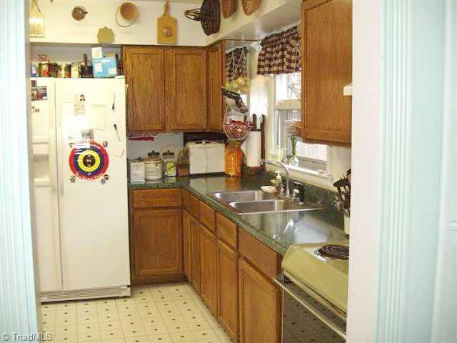 2212 Springhill Road Greensboro, NC 27403 - Photo 5 of 8 Other.