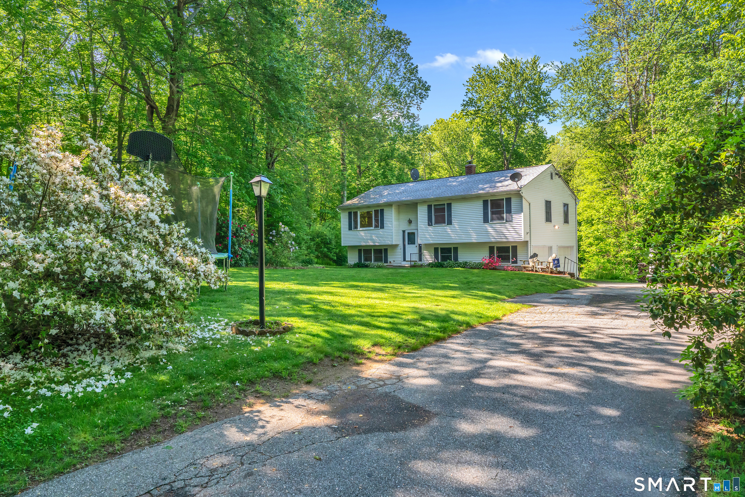 797 Middletown Road Colchester, CT 06415 - Photo 3 of 33