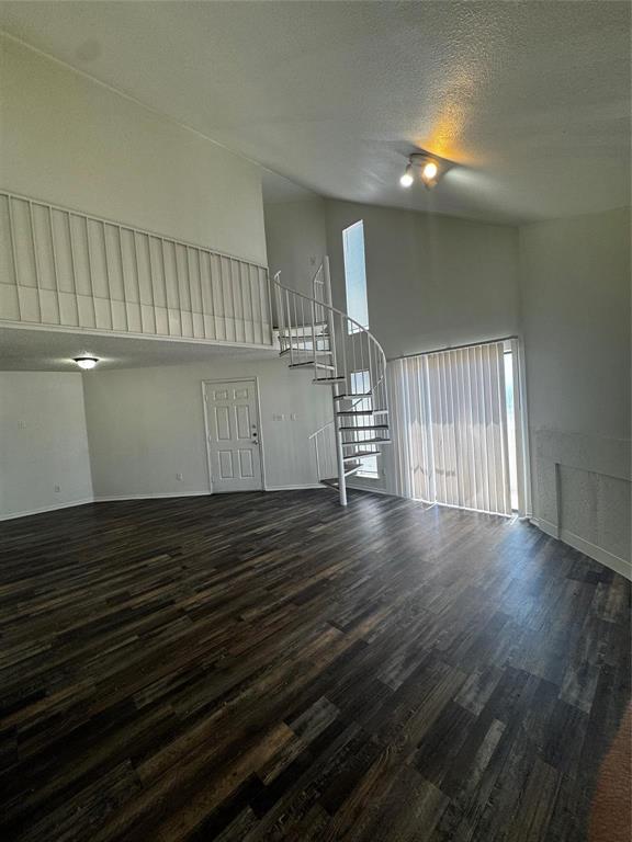 3536 West Buckingham Road, Unit 421 Garland, TX 75042 - Photo 3 of 8