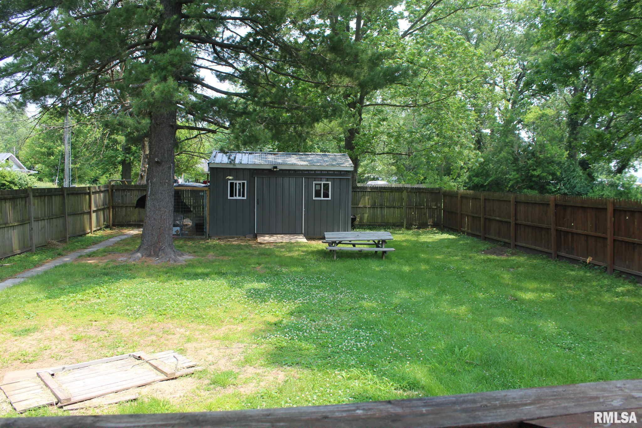 111 Rufus Street Mount Vernon, IL 62864 - Photo 8 of 16 Gallery Image 8