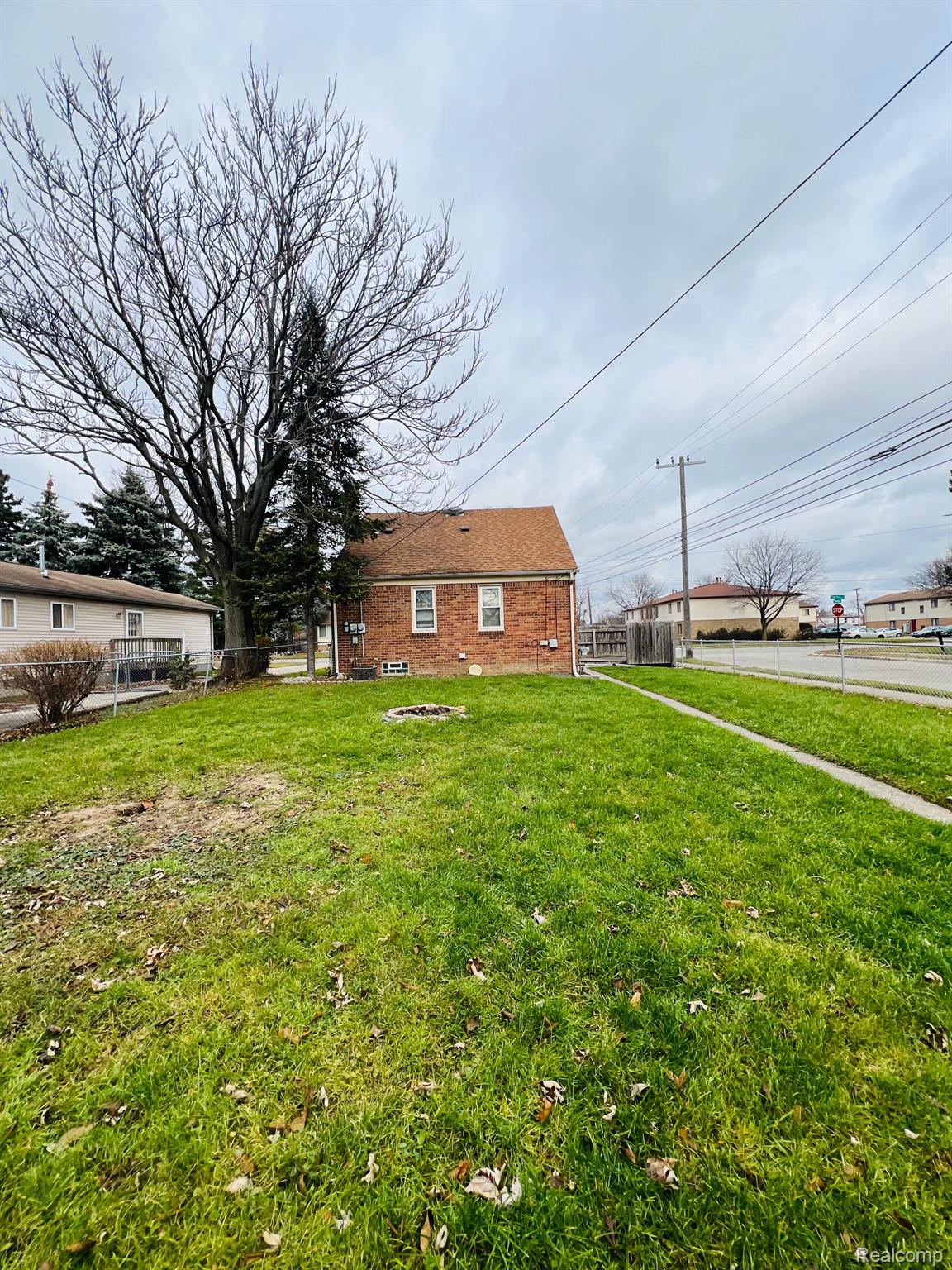 16344 East 10 Mile Road Eastpointe, MI 48021 - Photo 39 of 39 Gallery Image 39