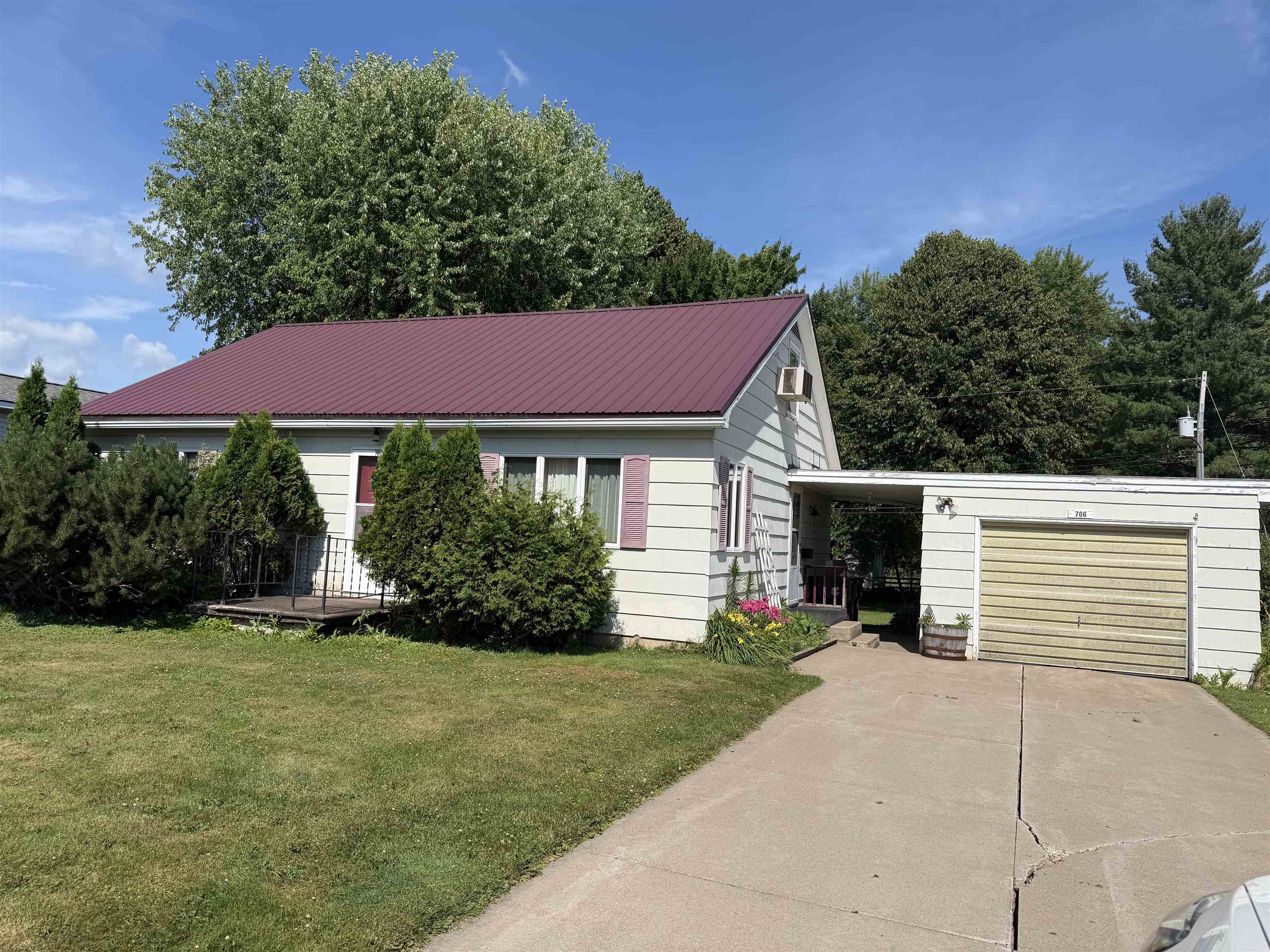 706 South Main Street Colby, WI 54421 - Photo 1 of 1 Gallery Image 1