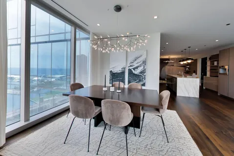 $2,550,000 | 363 East Wacker Drive, Unit 2506, Chicago, IL 60601