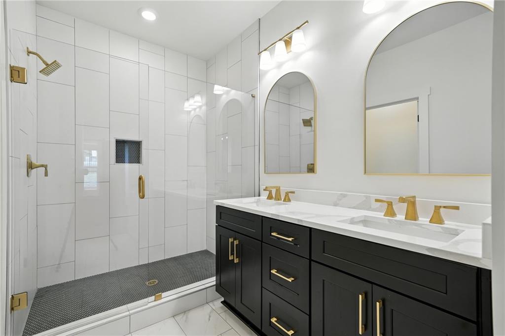 135 Old Alabama Road Southeast Emerson, GA 30137 - Photo 3 of 46