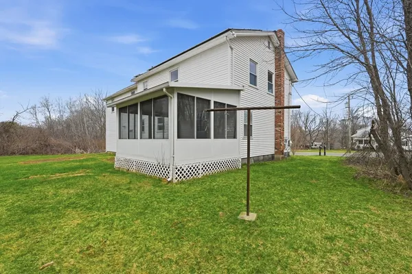 a house view with a outdoor space