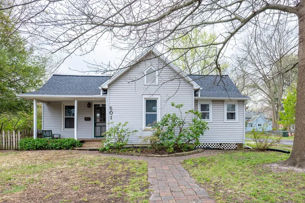 $120,000 | 501 East Green Street, Urbana, IL 61802