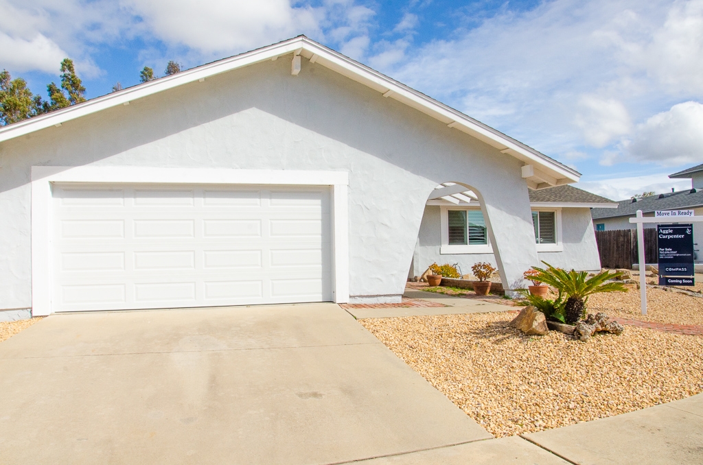 4076 Via Rio Avenue Oceanside, CA 92057 - Photo 2 of 17