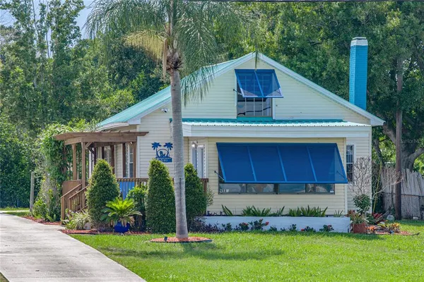 $395,000 | 4530 Lakeview Drive, Sebring, FL 33870