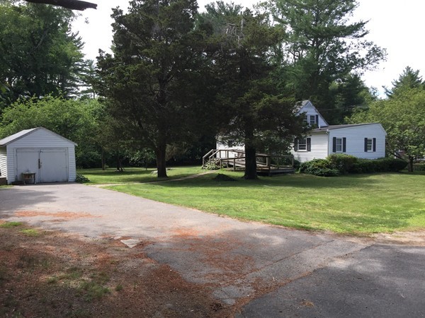 307 Old Oaken Bucket Road Scituate, MA 02066 - Photo 1 of 11 Gallery Image 1
