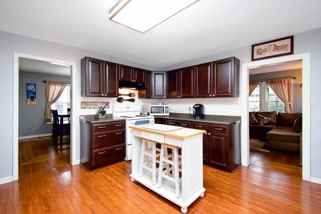 43 Barrison Street Springfield, MA 01109 - Photo 13 of 32