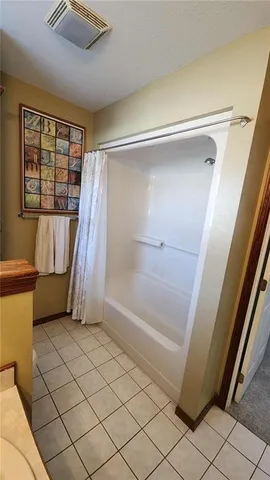 $219,000 | 409 West Gault Street, Carl Junction, MO 64834