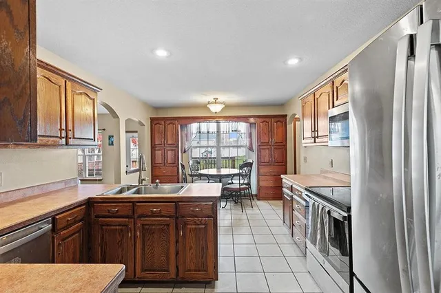 $219,000 | 409 West Gault Street, Carl Junction, MO 64834