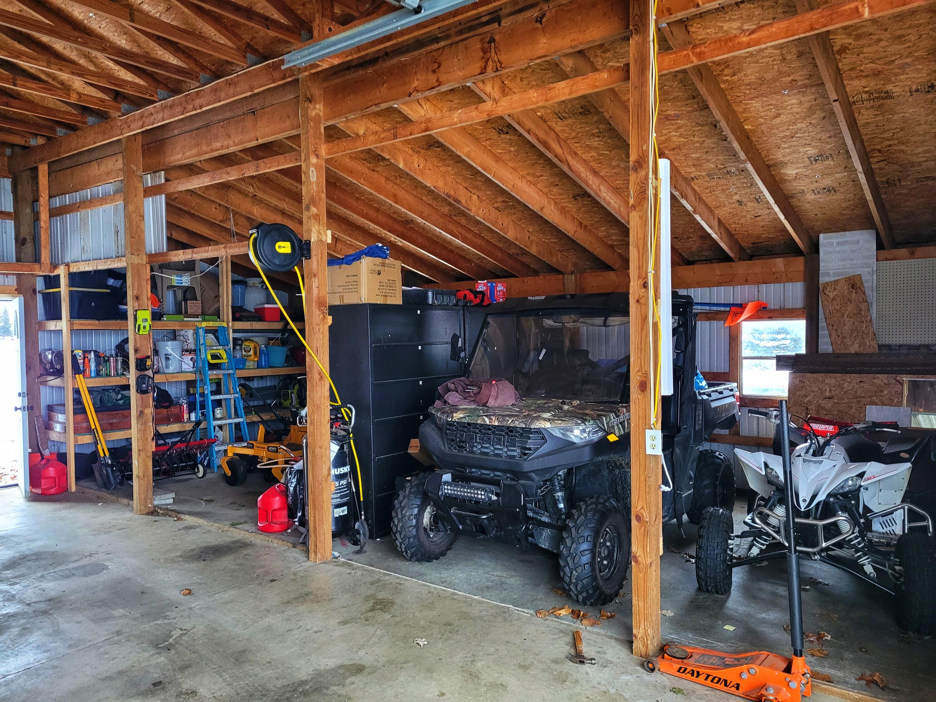 25089 South County Line Road Homer, MI 49245 - Photo 2 of 20 20240110_161022-01