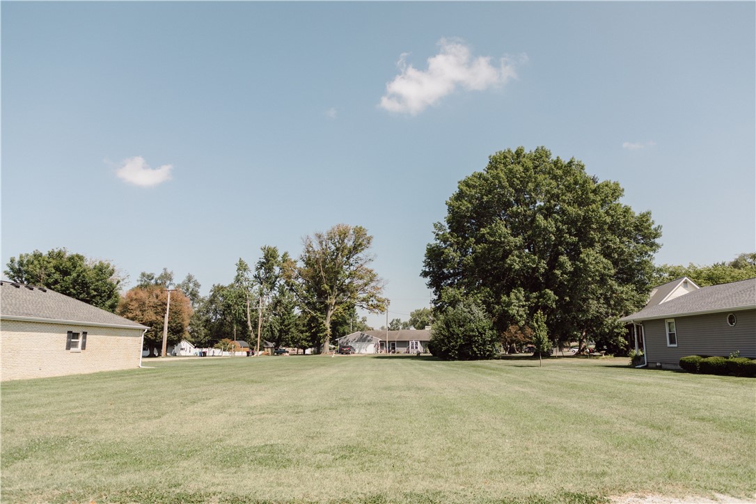 112 West Samuel Street Assumption, IL 62510 - Photo 18 of 19 Gallery Image 18