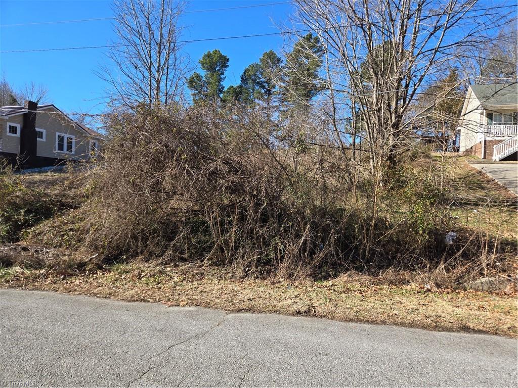 343 Wingo Street High Point, NC 27262 - Photo 1 of 2 Gallery Image 1