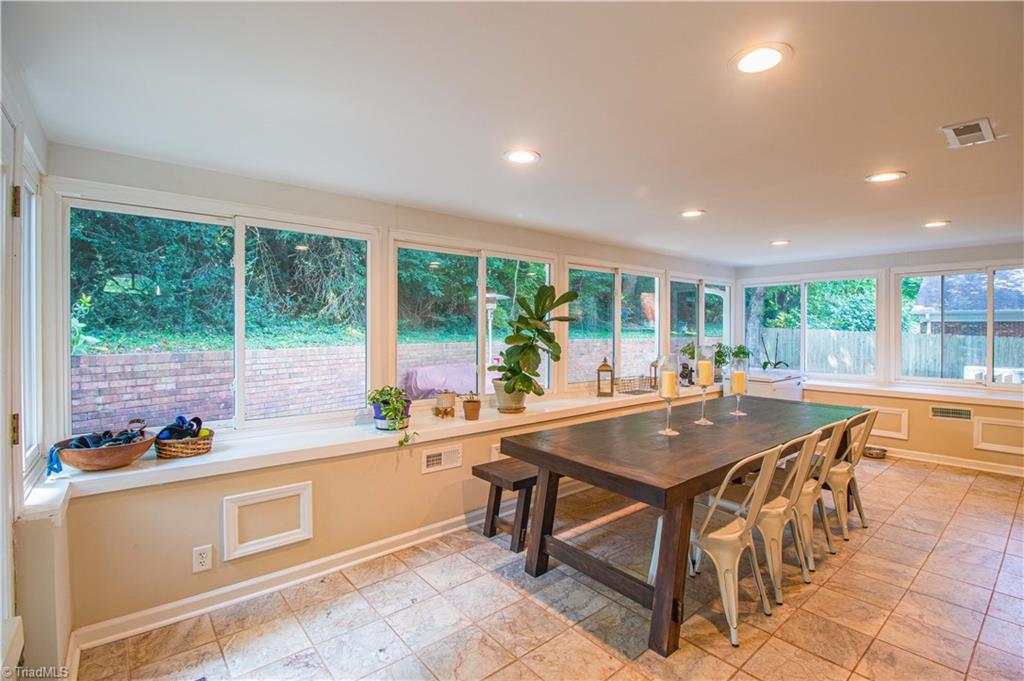 3701 Hobbs Road Greensboro, NC 27410 - Photo 17 of 35 Gallery Image 17