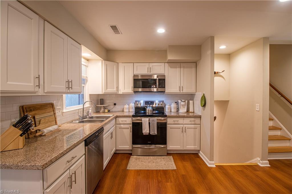 3701 Hobbs Road Greensboro, NC 27410 - Photo 10 of 35 Gallery Image 10