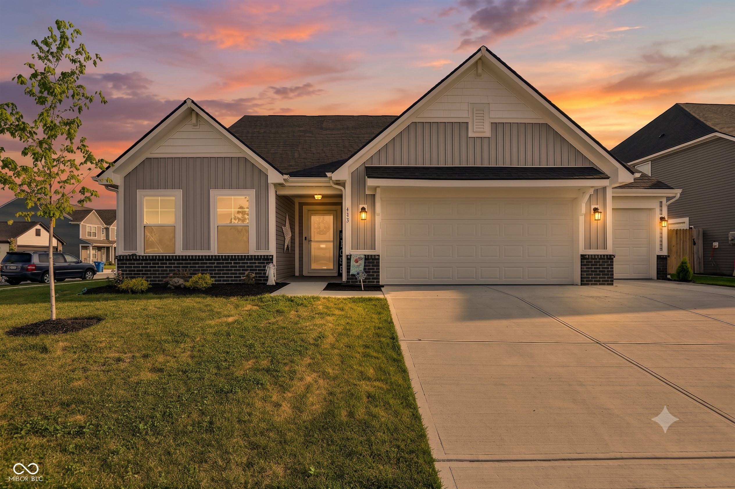 553 Alder Way Sheridan, IN 46069 - Photo 1 of 52