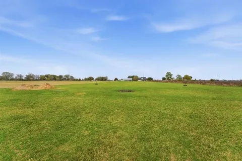 $499,000 | 17420 Kyle Road, Welsh, LA 70591